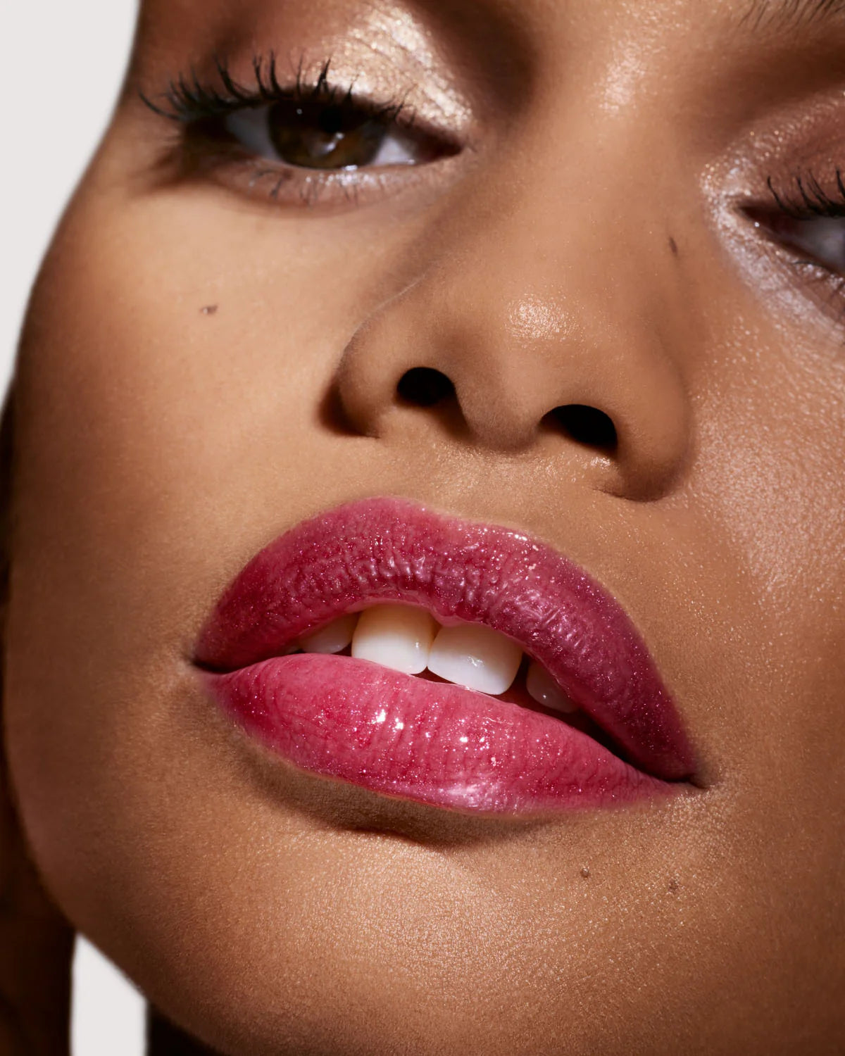 Fenty Beauty Gloss Bomb Universal