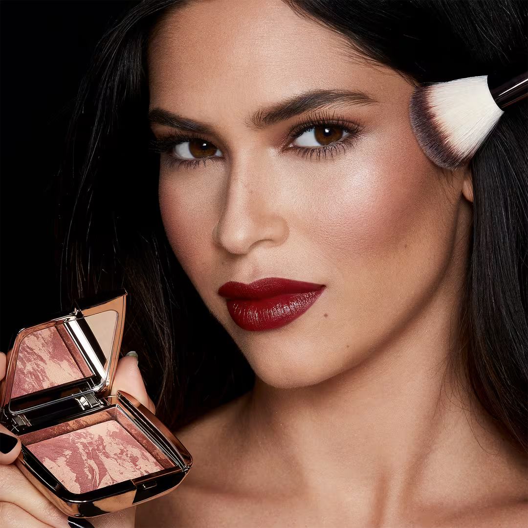 Hourglass Ambient Lighting Blush